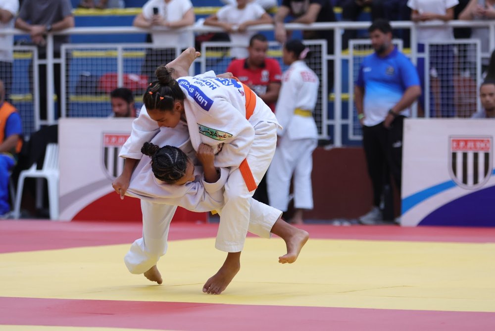 Lídia Sayuri em combate